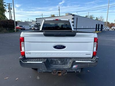 2019 Ford F-350 Lariat   - Photo 6 - Millstadt, IL 62260