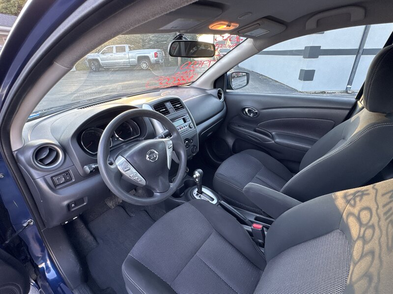 2018 Nissan Versa SV - Photo 8 - Millstadt, IL 62260