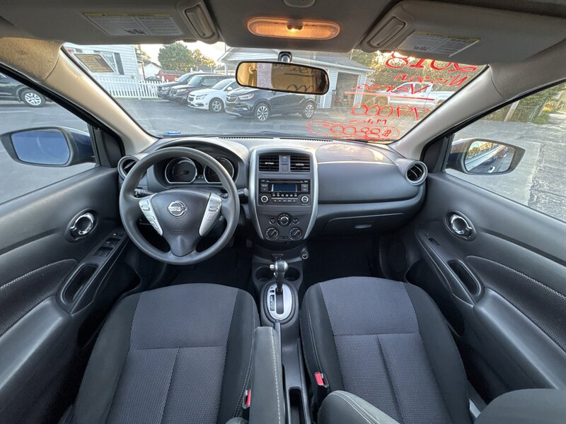 2018 Nissan Versa SV - Photo 7 - Millstadt, IL 62260