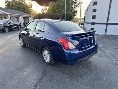 2018 Nissan Versa SV - Photo 4 - Millstadt, IL 62260