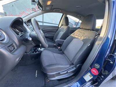 2018 Nissan Versa SV - Photo 11 - Millstadt, IL 62260