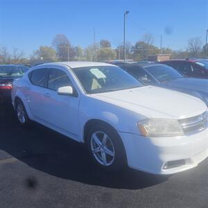 2014 Dodge Avenger SXT   - Photo 6 - Belleville, IL 62223