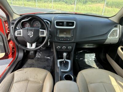 2011 Dodge Avenger Lux - Photo 11 - Cahokia, IL 62206