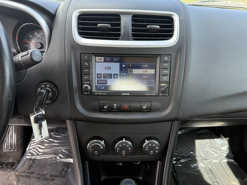 2011 Dodge Avenger Lux - Photo 13 - Cahokia, IL 62206