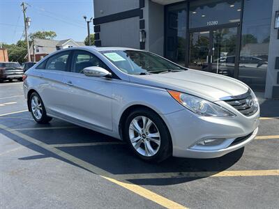 2013 Hyundai SONATA SE   - Photo 2 - Fairview Heights, IL 62208