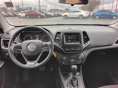 2019 Jeep Cherokee Latitude   - Photo 6 - Cahokia, IL 62206
