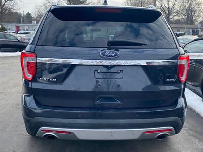 2017 Ford Explorer Limited   - Photo 11 - Belleville, IL 62226