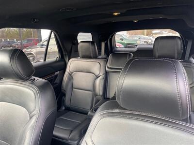 2017 Ford Explorer Limited   - Photo 4 - Belleville, IL 62226
