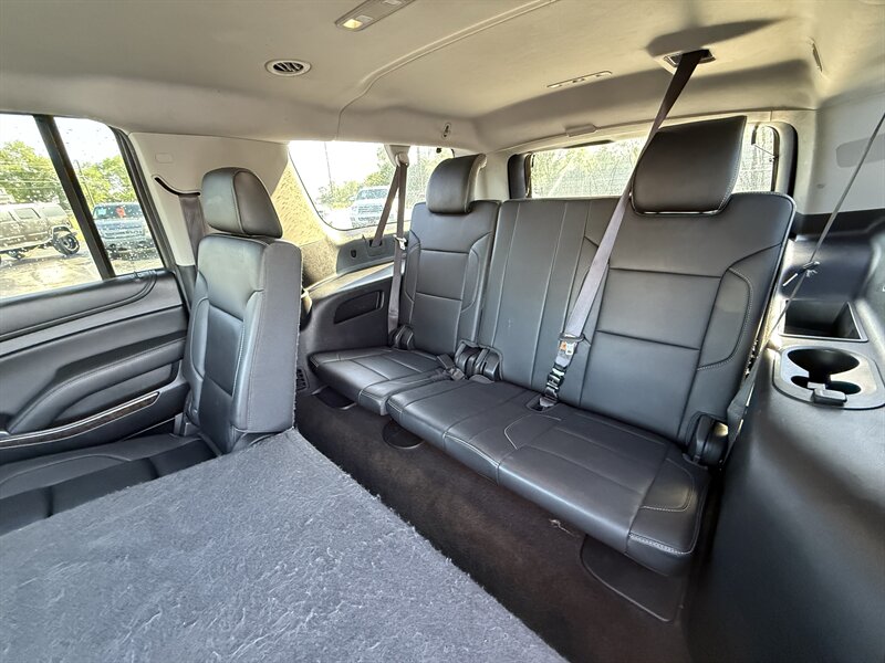 2016 Chevrolet Suburban LT - Photo 11 - Cahokia, IL 62206