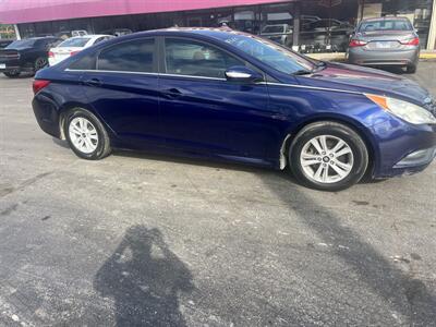 2014 Hyundai SONATA GLS - Photo 2 - Cahokia, IL 62206