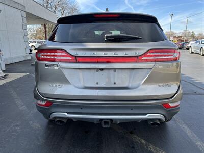 2016 Lincoln MKC Reserve   - Photo 7 - Fairview Heights, IL 62208