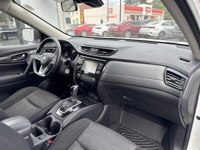 2020 Nissan Rogue S - Photo 11 - Millstadt, IL 62260