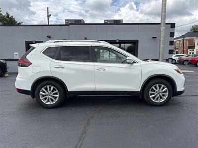 2020 Nissan Rogue S - Photo 6 - Millstadt, IL 62260