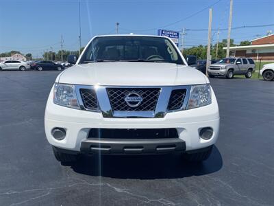 2012 Nissan Frontier SV V6   - Photo 3 - Cahokia, IL 62206