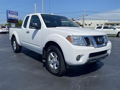 2012 Nissan Frontier SV V6   - Photo 4 - Cahokia, IL 62206