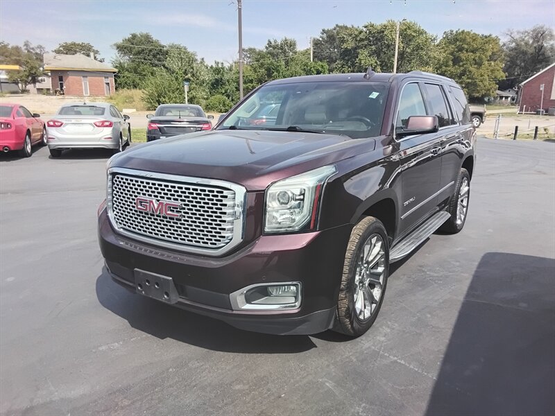 2017 GMC Yukon Denali   - Photo 1 - Cahokia, IL 62206