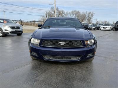 2011 Ford Mustang V6 Premium   - Photo 8 - Cahokia, IL 62206