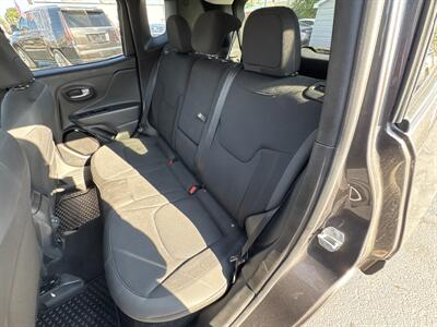 2019 Jeep Renegade Latitude   - Photo 18 - Millstadt, IL 62260