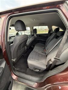 2019 Kia Sorento LX V6   - Photo 10 - Cahokia, IL 62206