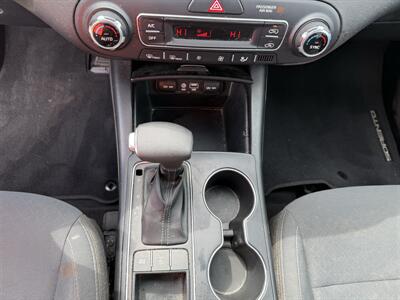 2019 Kia Sorento LX V6   - Photo 15 - Cahokia, IL 62206