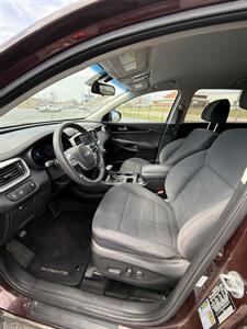 2019 Kia Sorento LX V6   - Photo 9 - Cahokia, IL 62206