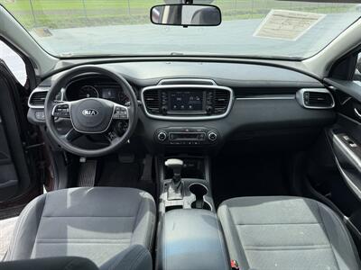 2019 Kia Sorento LX V6   - Photo 12 - Cahokia, IL 62206