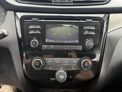 2018 Nissan Rogue Sport S - Photo 15 - Cahokia, IL 62206