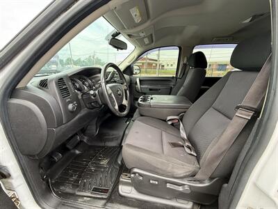 2011 Chevrolet Silverado 1500 LT - Photo 9 - Cahokia, IL 62206