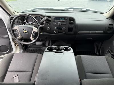 2011 Chevrolet Silverado 1500 LT - Photo 12 - Cahokia, IL 62206