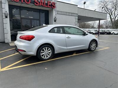 2015 Kia Forte Koup EX   - Photo 4 - Fairview Heights, IL 62208