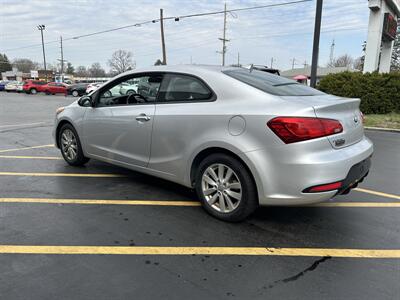 2015 Kia Forte Koup EX   - Photo 5 - Fairview Heights, IL 62208