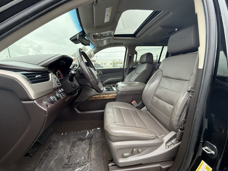 2015 GMC Yukon XL Denali - Photo 9 - Cahokia, IL 62206
