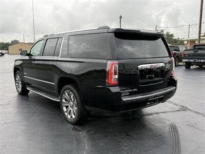 2015 GMC Yukon XL Denali - Photo 4 - Cahokia, IL 62206