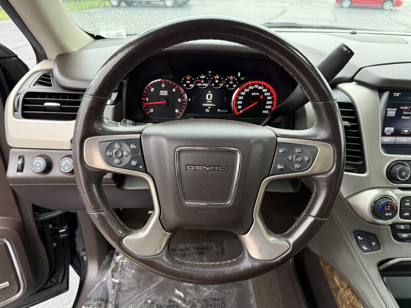 2015 GMC Yukon XL Denali - Photo 14 - Cahokia, IL 62206