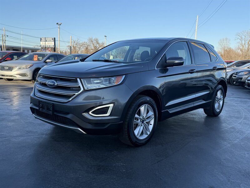 2017 Ford Edge SEL   - Photo 1 - Cahokia, IL 62206