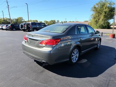 2012 Toyota Avalon   - Photo 4 - Cahokia, IL 62206