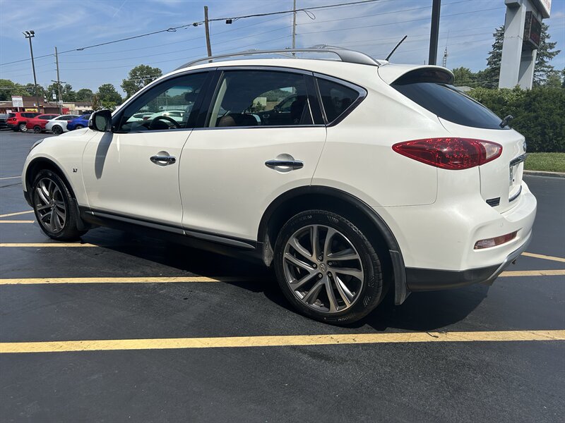2016 INFINITI QX50 - Photo 5 - Fairview Heights, IL 62208