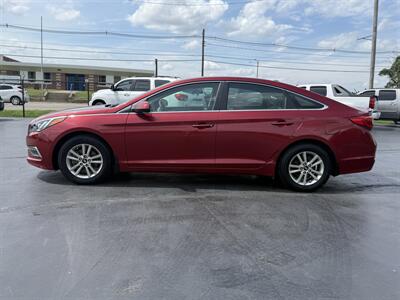 2015 Hyundai SONATA SE - Photo 2 - Cahokia, IL 62206