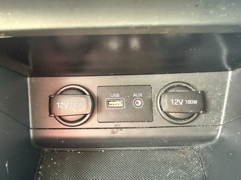 2015 Hyundai SONATA SE - Photo 15 - Cahokia, IL 62206