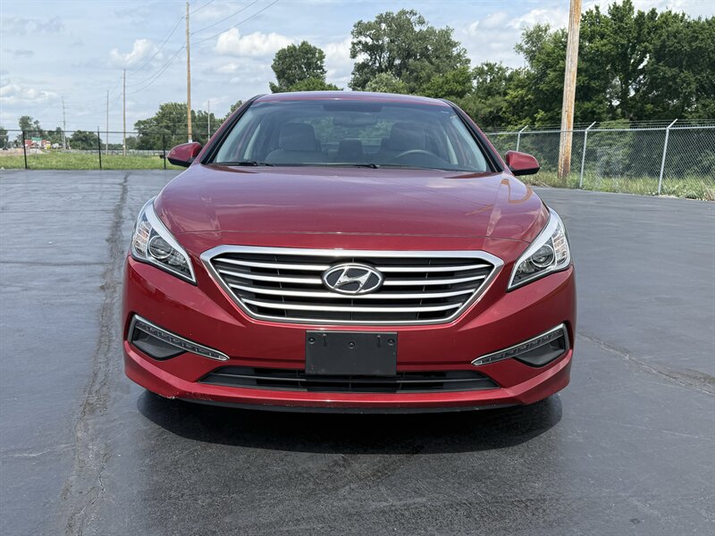 2015 Hyundai SONATA SE - Photo 3 - Cahokia, IL 62206