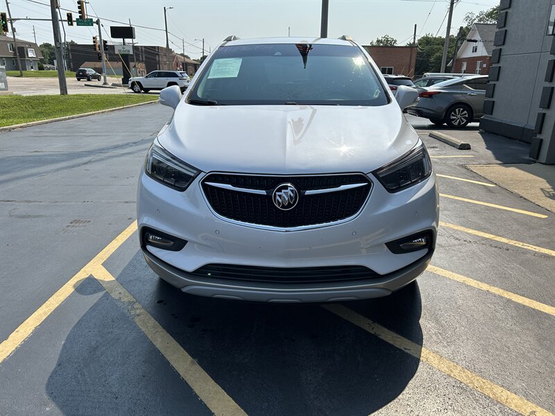 2018 Buick Encore Premium - Photo 5 - Fairview Heights, IL 62208