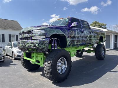 2001 Chevrolet Silverado 2500 LS  Monster - Photo 2 - Millstadt, IL 62260