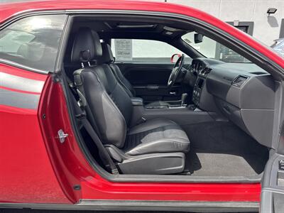 2012 Dodge Challenger R/T   - Photo 10 - Millstadt, IL 62260