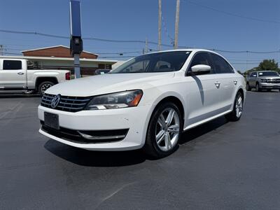 2015 Volkswagen Passat 2.0L TDI SE   - Photo 1 - Cahokia, IL 62206