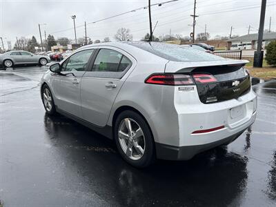 2012 Chevrolet Volt Premium   - Photo 5 - Fairview Heights, IL 62208