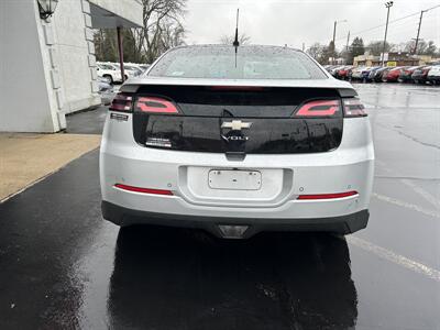 2012 Chevrolet Volt Premium   - Photo 7 - Fairview Heights, IL 62208