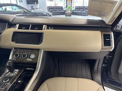 2017 Land Rover Range Rover Sport HSE Dynamic   - Photo 18 - Millstadt, IL 62260