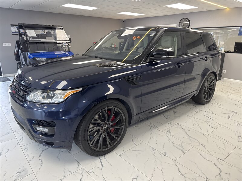 2017 Land Rover Range Rover Sport HSE Dynamic - Photo 1 - Millstadt, IL 62260