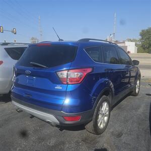 2018 Ford Escape SE   - Photo 5 - Belleville, IL 62223