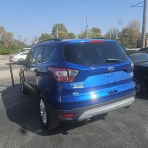 2018 Ford Escape SE   - Photo 4 - Belleville, IL 62223